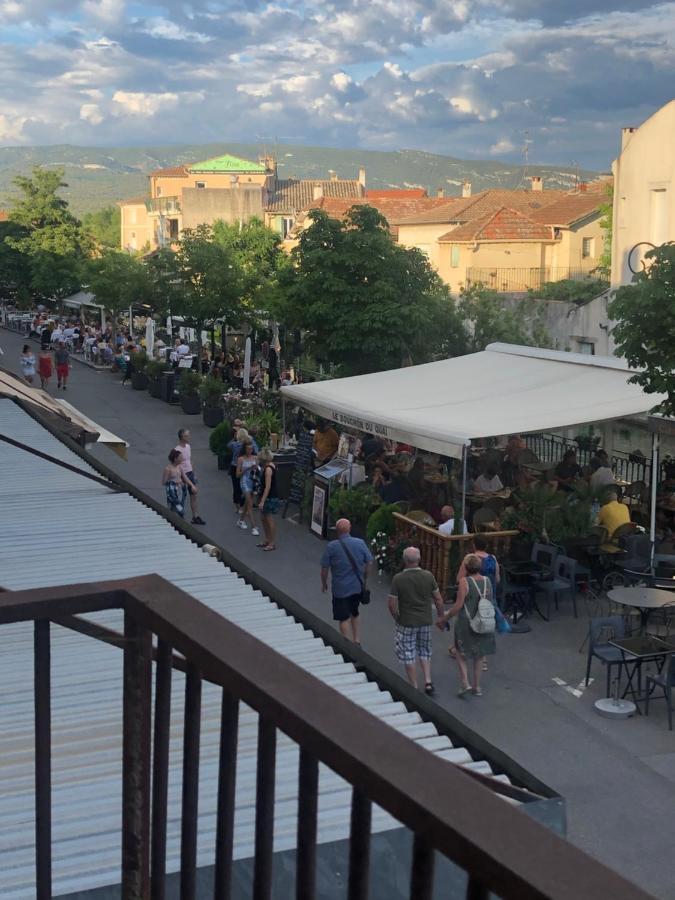 13 Quai Jean Jaures Daire LʼIsle-sur-la-Sorgue Dış mekan fotoğraf